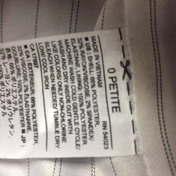 Banana Republic maroon blazer NWT 0P - Picture 5 of 8